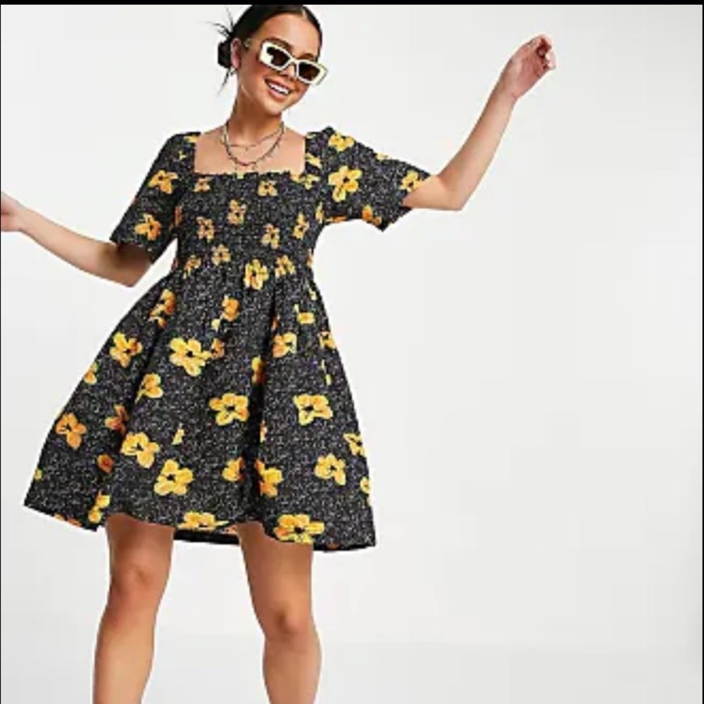 Hazel and Olive Puff Sleeve Smocked Floral Dress